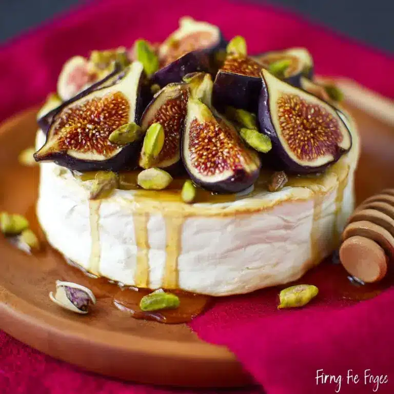 Best Baked Brie with Honey, Fig and Pistachio Recipe