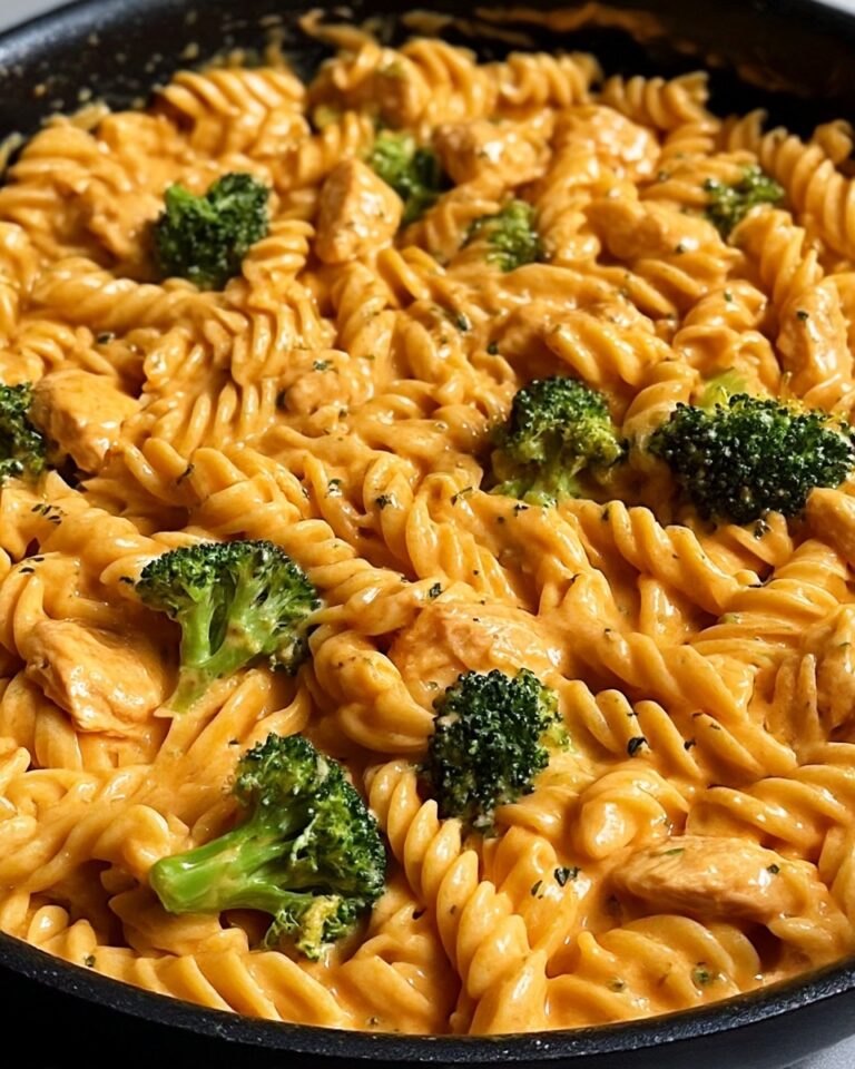 Cheesy Ranch Chicken and Broccoli Pasta Skillet Recipe