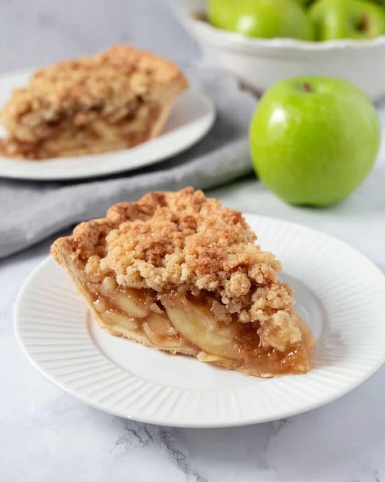 Easy Apple Pie with Crumb Topping Recipe