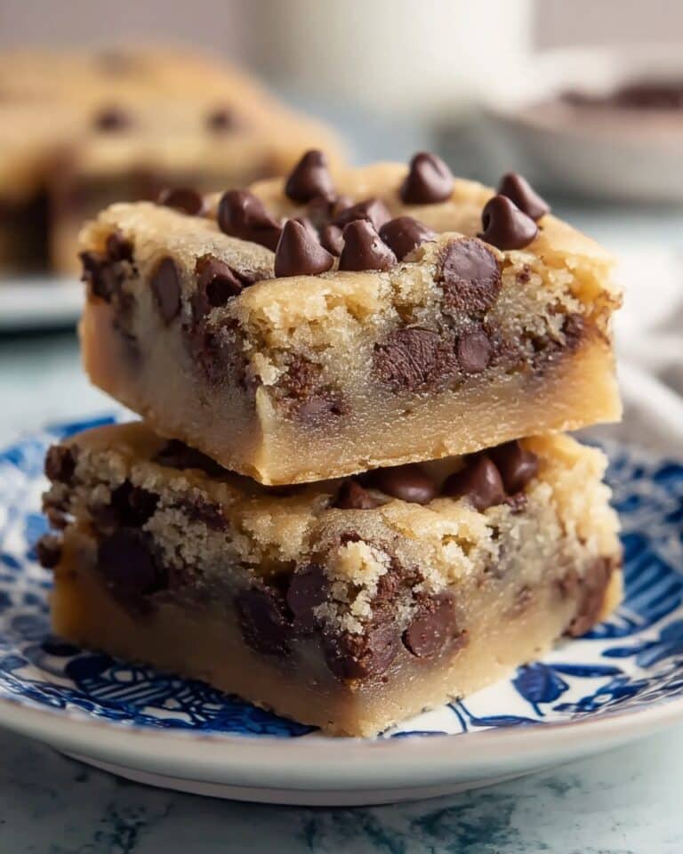 Melt-in-Your-Mouth Chocolate Chip Cookie Bars Recipe